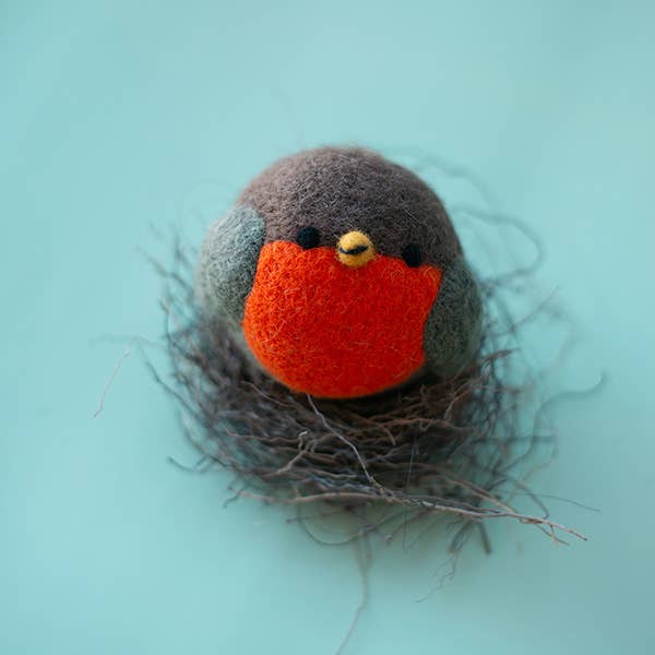 Wool Robin Beastball Dog Toy