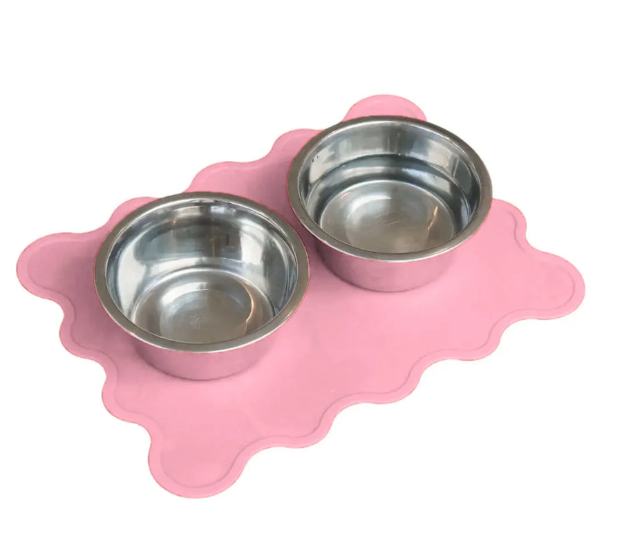 The Fritz Dog Bowl Mat